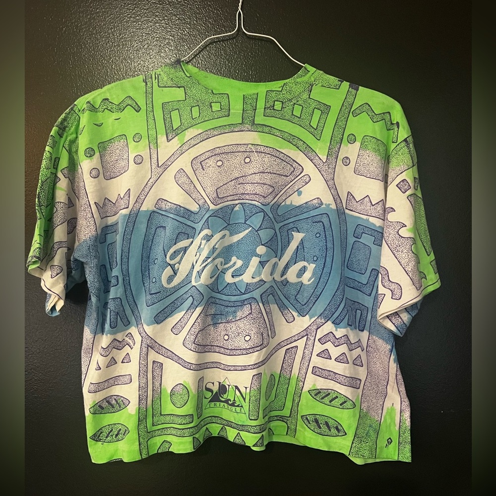 Vintage sun triangle tribal cropped Florida tee